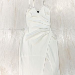 Brand: Pretty Little Thing // Size: XS *runs small